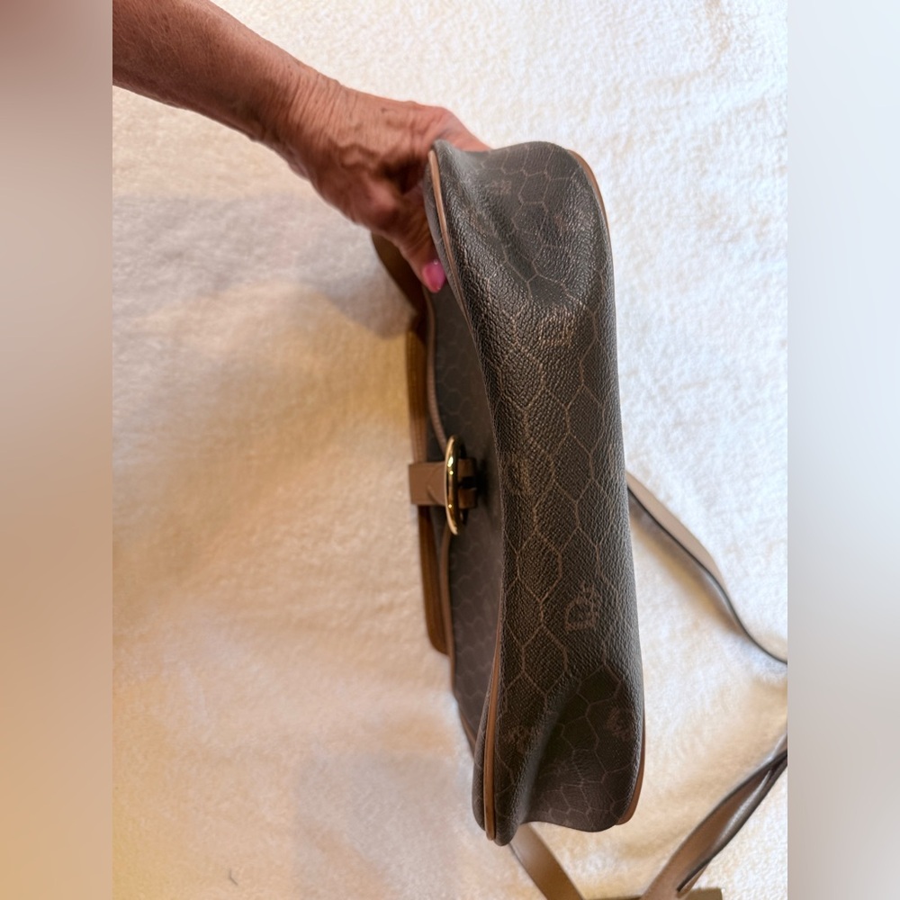 Dior Vintage Crossbody Shoulder Bag with Adjustable Strap - Picture 6 of 11